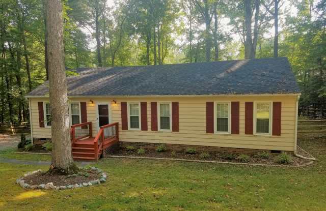 Spacious rancher located off of Genito Road. - 2923 Timbercrest Court, Chesterfield County, VA 23112
