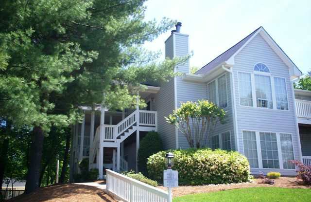 671 Balfour Road photos photos