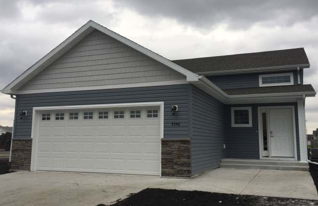4546 13th St S photos photos