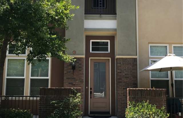 770 W 1st Street - 770 1st Street, Claremont, CA 91711