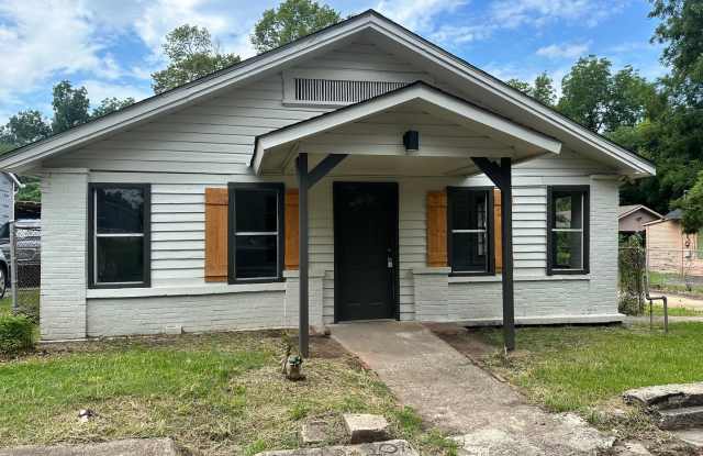 Home for Rent in North Birmingham **Accepts Section 8** photos photos