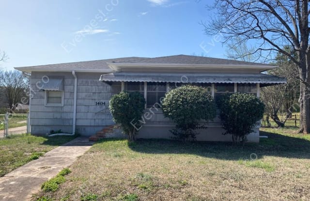 1404 Indiana St - 1404 Indiana Street, Birmingham, AL 35224