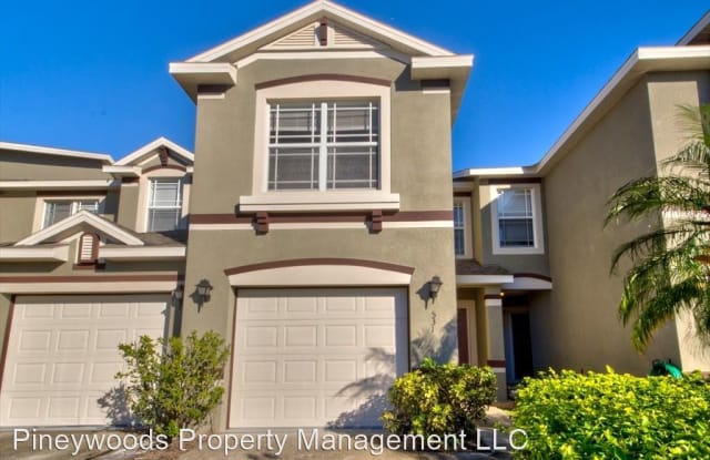 531 Glenn Cross Drive - 531 Glenn Cross Drive, Ruskin, FL 33570