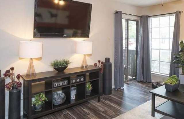 2947 Aftonshire Way Gallery 2