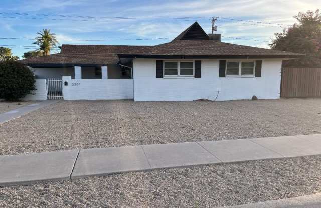 3301 W BELMONT Avenue photos photos