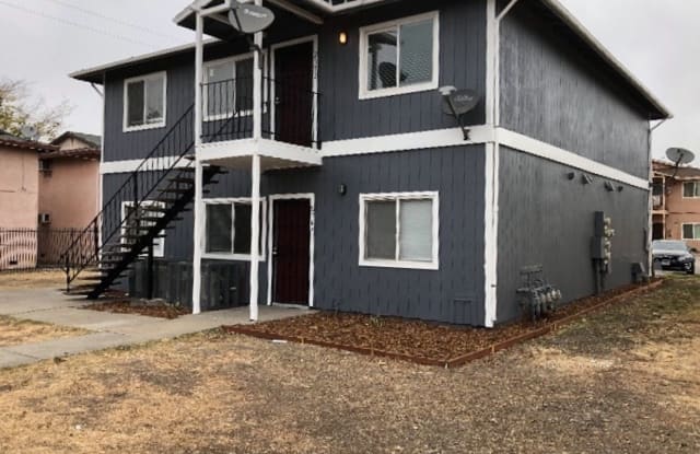 2769 Meadowview Rd - 2769 Meadowview Rd, Sacramento, CA 95832