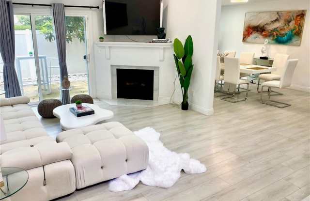 932 Hollow Brook Lane Gallery 3