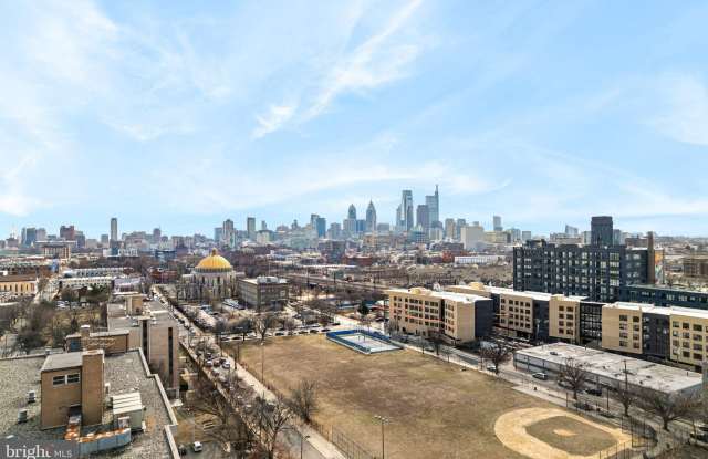 709 W GIRARD Avenue photos photos