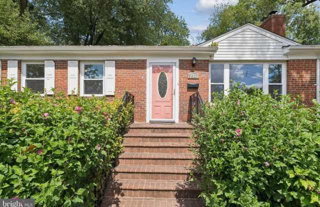 6517 29TH ST N photos photos