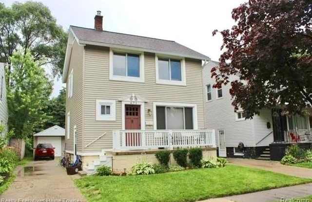 671 Wordsworth Street photos photos