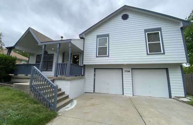 1706 Joyce Cir - 1706 Joyce Circle, Greenwood, MO 64034