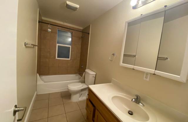 3833T - 3833 Telegraph Avenue photos photos