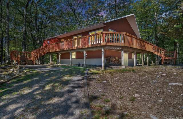 75 Pebble Path - 75 Pebble Path, Rock Hill, NY 12775
