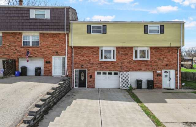 AVAILABLE NOW!! Fully RENOVATED 3 bedroom TOWNHOME in WEST MIFFLIN! COME CHECK IT OUT! photos photos