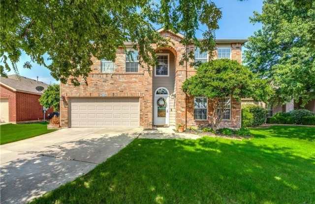 1425 Riverside Road - 1425 Riverside Road, Roanoke, TX 76262