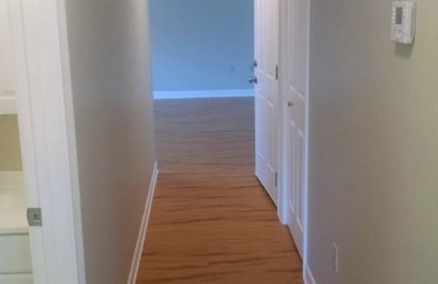 317 woodward st 2 Gallery 4
