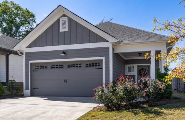 2012 Weaver Way photos photos