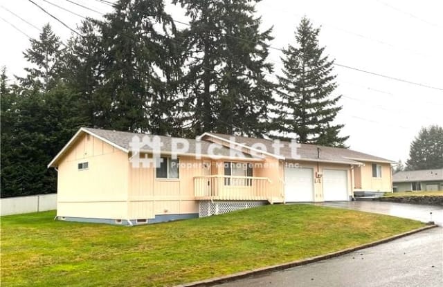 2850 Southeast Colusa Avenue - 2850 Southeast Colusa Avenue, East Port Orchard, WA 98366