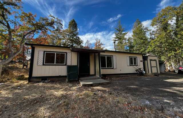 3 bed / 2 bath manufactured home on 5 acres Gallery 3