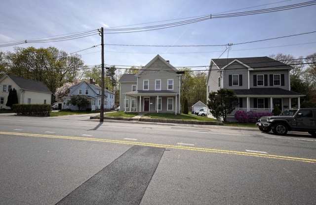190 Neponset St - 190 Neponset Street, Canton, MA 02021