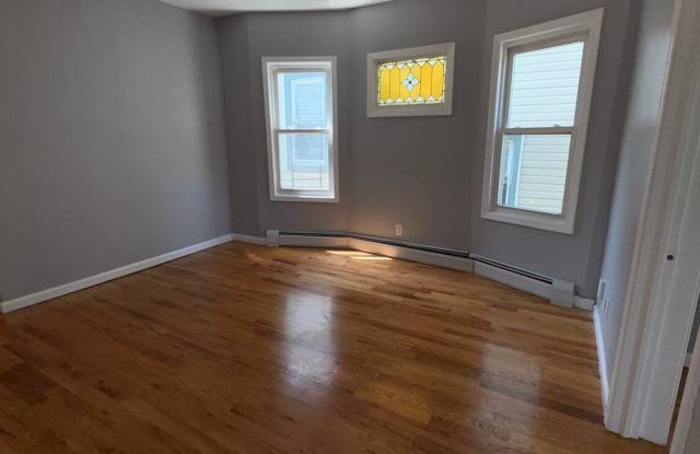 114 South 7th Street - 2 Gallery 2