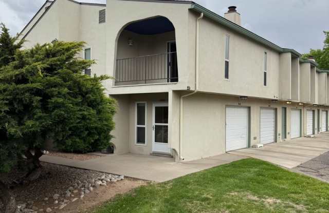 Townhouse in Little Turtle with Garage photos photos