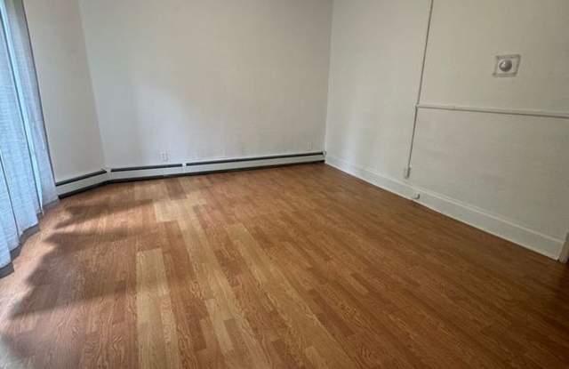 414 6th St S photos photos