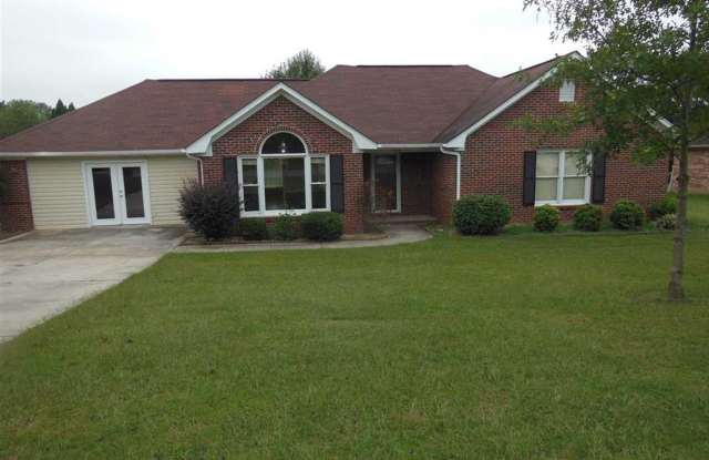 CHARMING 3-BEDROOM GEM WITH VAULTED CEILINGS & FENCED YARD! $1750 photos photos