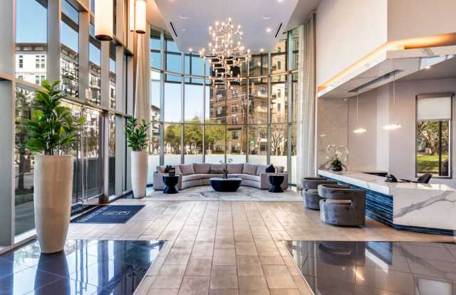 Carlisle and Vine Apartments Gallery 3