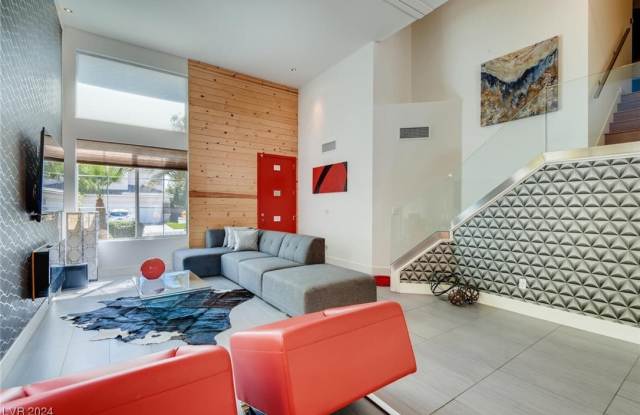 2228 LE CONTE Avenue Gallery 4