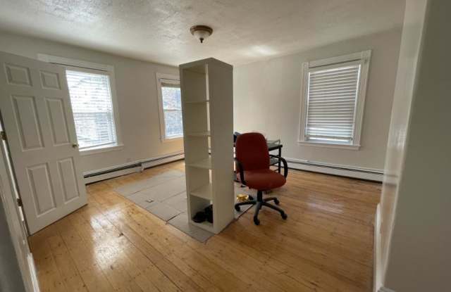 339 Centre St. Gallery 3