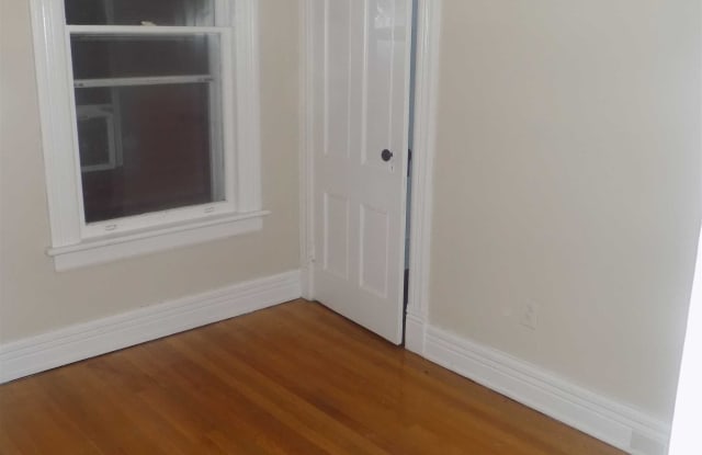 247 CHURCH ST - 247 Church Street, Poughkeepsie, NY 12601