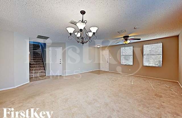 6113 Highfield Park Gallery 3