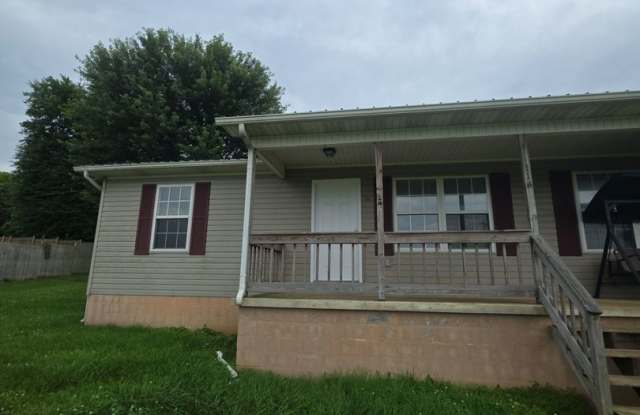 Newly Updated 2-Bedroom Apartment in Sparta with Lawn Care Included photos photos Newly Updated 2-Bedroom Apartment in Sparta with Lawn Care Included photos photos