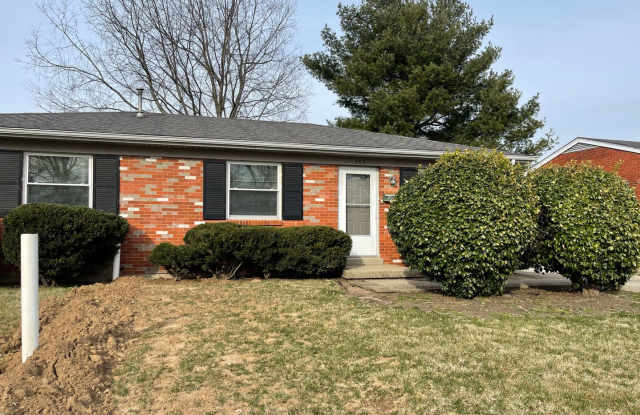 Coming Soon! Lovely Home w/ HW Floors! *Spring Special-$100/mo Off Your Rent for 6 Months!* photos photos