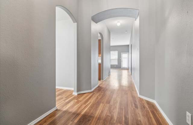 2657 Red Spruce Drive Gallery 4