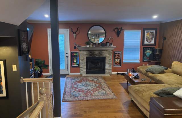 114 Hillvue Drive Gallery 2