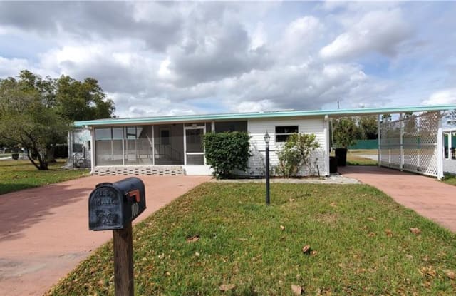 100 KENSINGTON PARK DRIVE - 100 Kensington Park Drive, Polk County, FL 33897