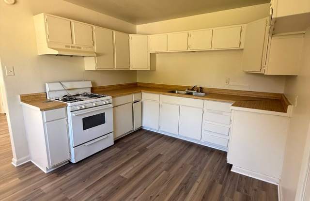 For Lease in Meadowview! Gallery 4