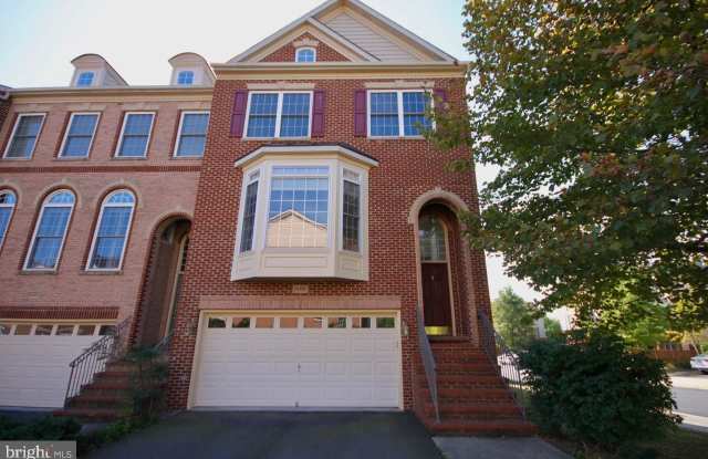 13495 BUNGLEWEED LANE - 13495 Bungleweed Lane, Centreville, VA 20120