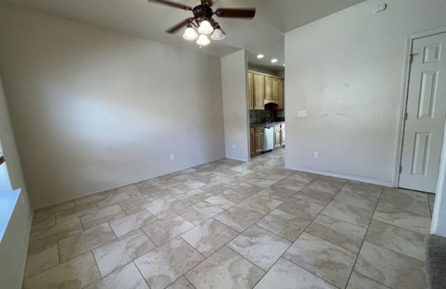 3900 N Butler Ave - 3900 North Butler Avenue, Farmington, NM 87401