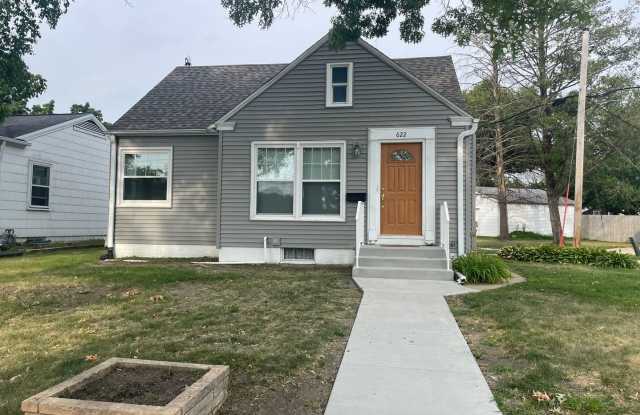 Charming 3 Bedroom 1 Bath House! photos photos