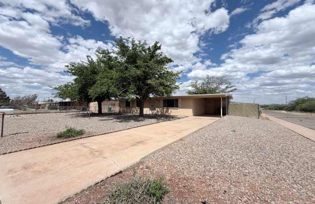 3BR/2BA/2CP 1,245 sq.ft. rental in Huachuca City, AZ photos photos