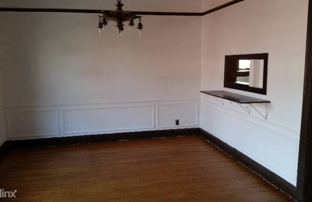 60 Washington Blvd 3F Gallery 4