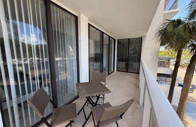 3731 N Country Club Dr photos photos