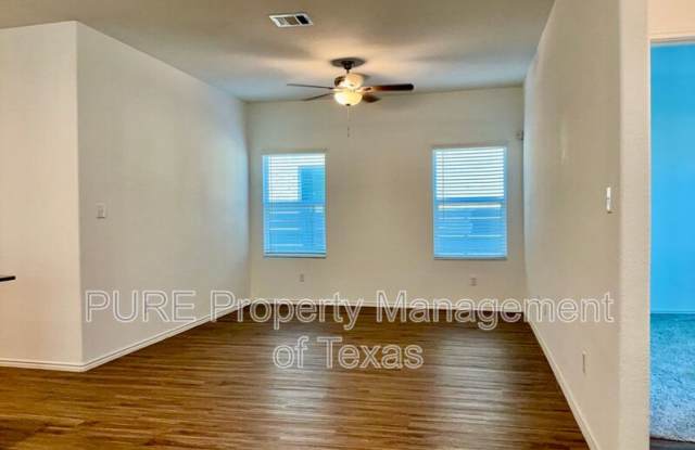 105 Blue Blaze Trl Gallery 3