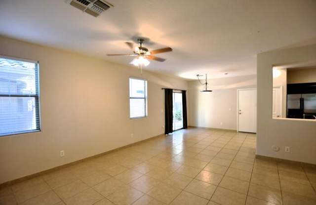 3854 East Santa Fe Lane Gallery 4