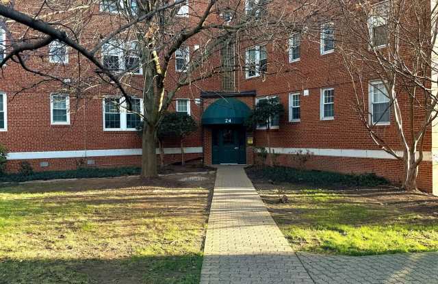 24 S OLD GLEBE Road S unit: 202 photos photos