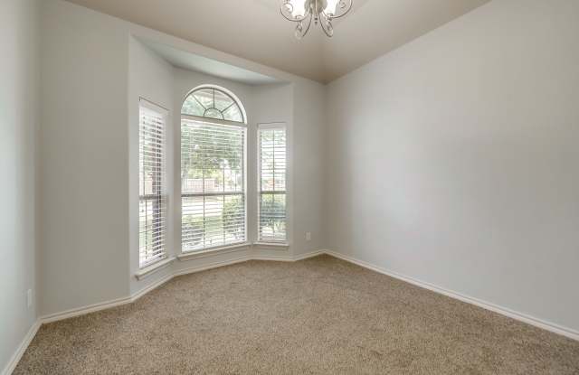 101 Meadow Bend Trl Gallery 4