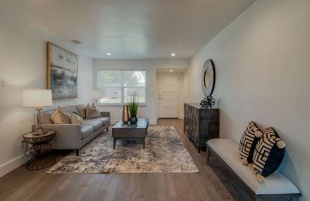 1228 Ridgeway Drive Gallery 4